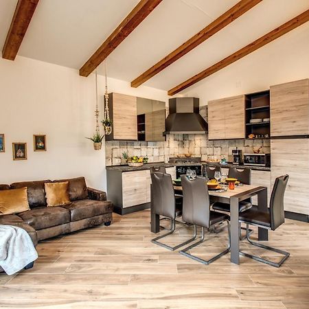 Chez Marie' - Modern Apartment In Countryside ソレント エクステリア 写真