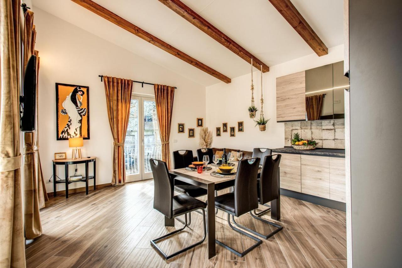 Chez Marie' - Modern Apartment In Countryside ソレント エクステリア 写真