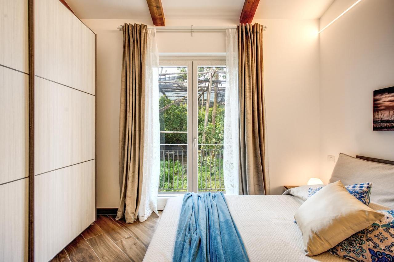Chez Marie' - Modern Apartment In Countryside ソレント エクステリア 写真